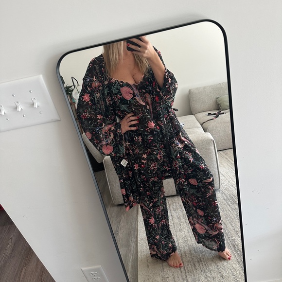 NWT Natori 3pc pajama set robe camisole pants luxurious floral XL Neiman Marcus - Picture 12 of 13